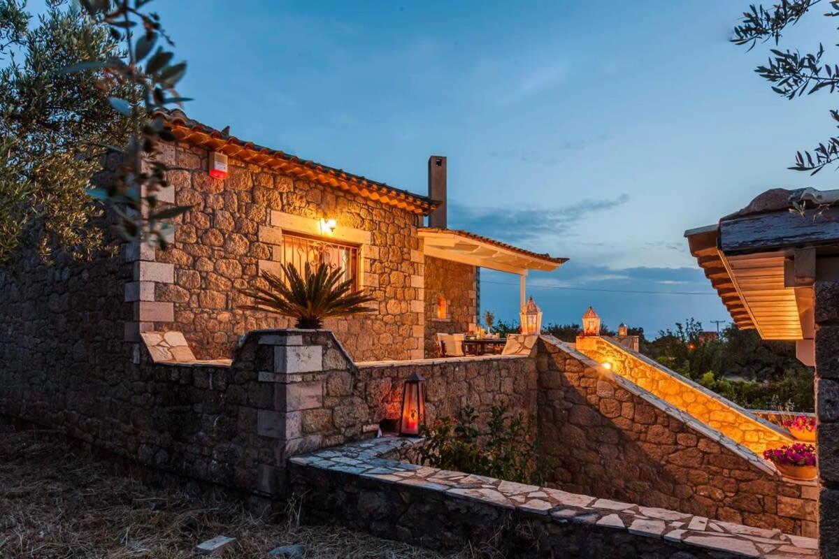 Mani'S Aura Seaside-Spacious Summer Retreat Kotronion  Exterior photo