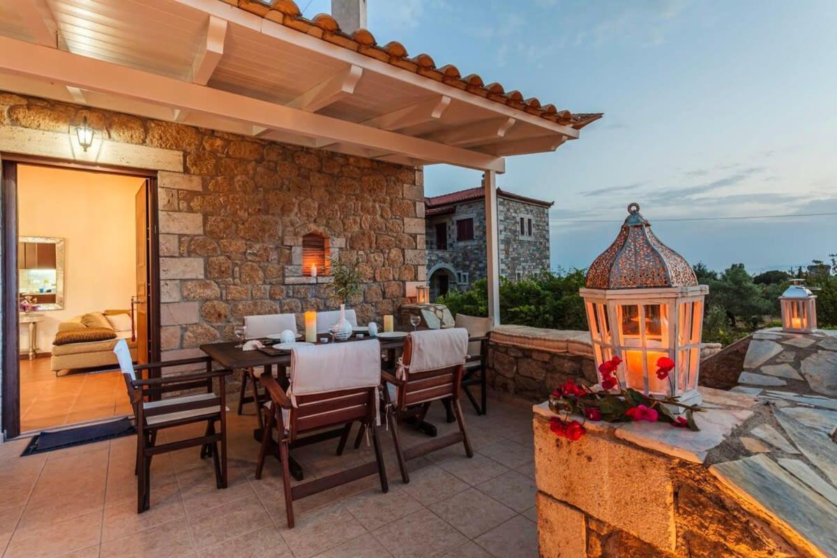 Mani'S Aura Seaside-Spacious Summer Retreat Kotronion  Exterior photo